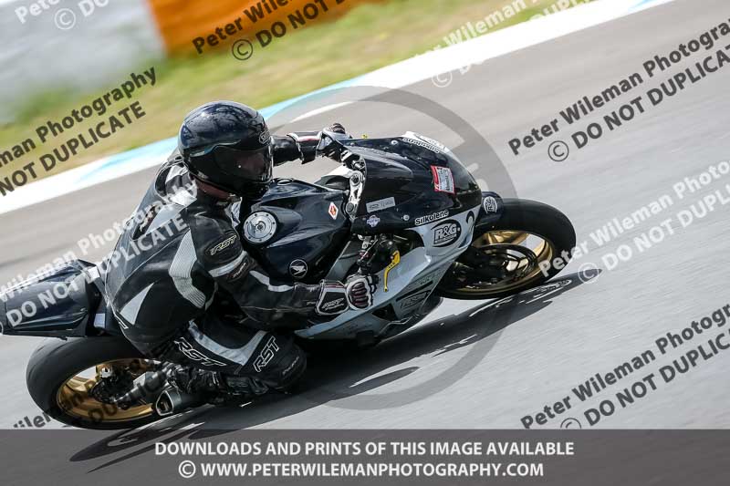 estoril;event digital images;motorbikes;no limits;peter wileman photography;portugal;trackday;trackday digital images